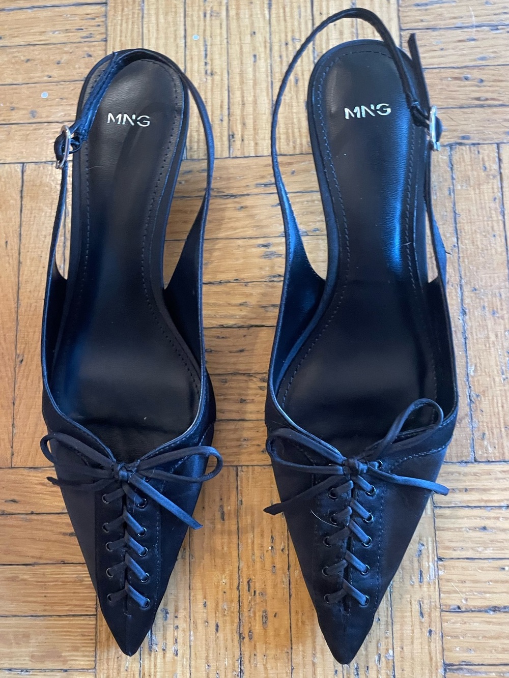 Lace-up MNG Kitten Heels